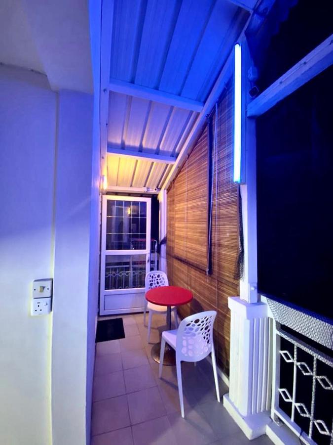 Cosy Flat Beachfront Flic-en-Flacq Esterno foto
